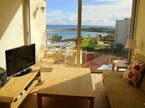Протарас: Paradise Apartment
