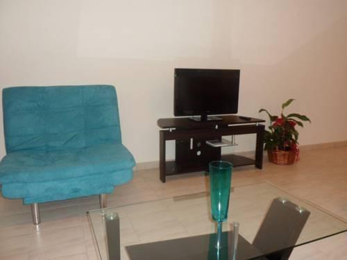 Пафос: Georgos Apartment