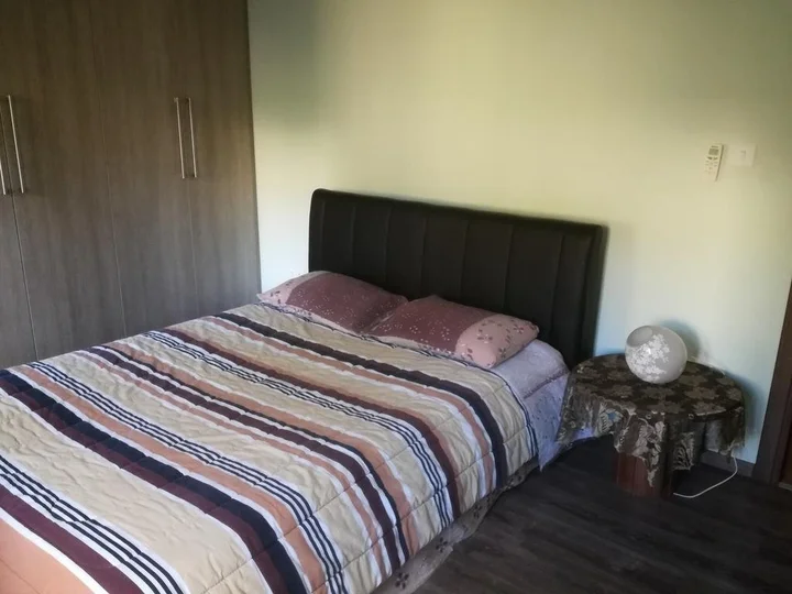 Какопетрия: Roses Villa