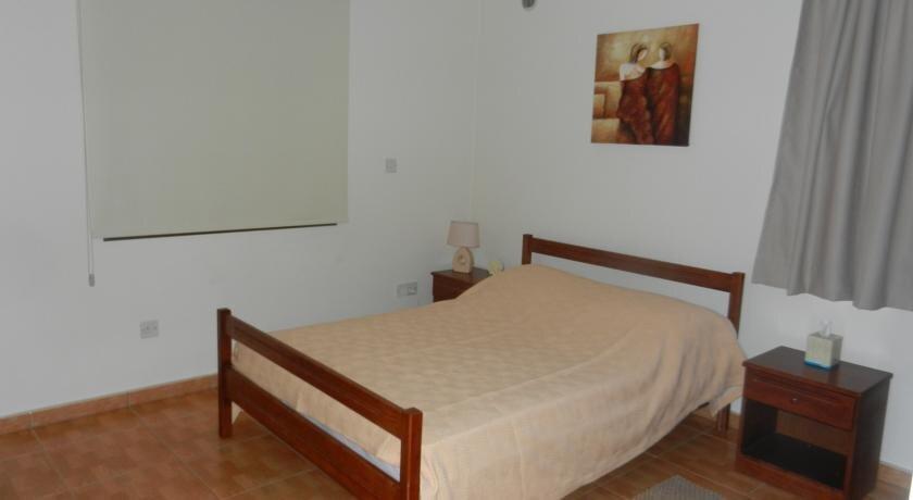 Киссонерга: Dora Apartments