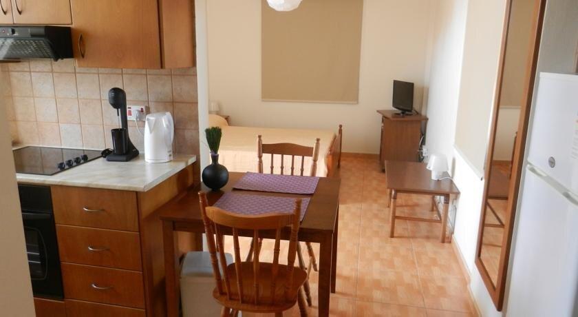 Киссонерга: Dora Apartments