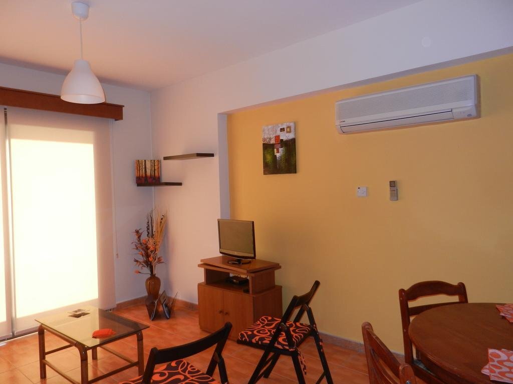 Киссонерга: Dora Apartments