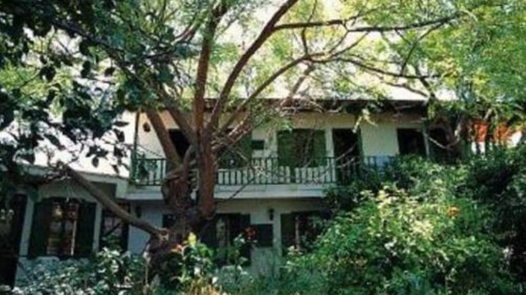 Лимассол: Antonys Garden House