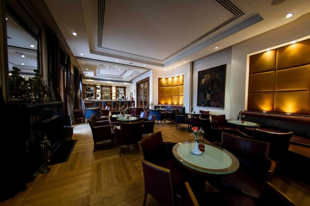 Лимассол: Curium Palace Hotel