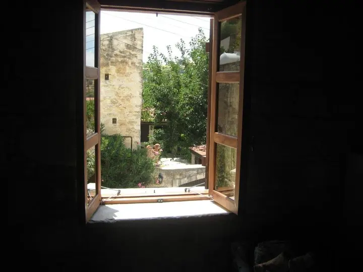 Какопетрия: Cornaro House
