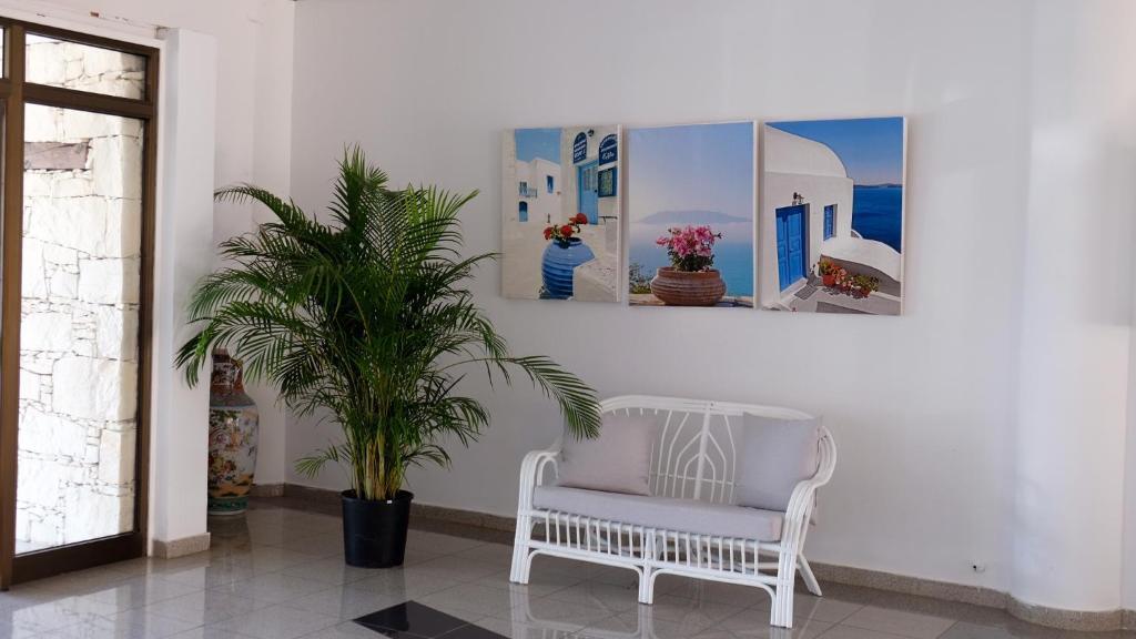 carousel image 1