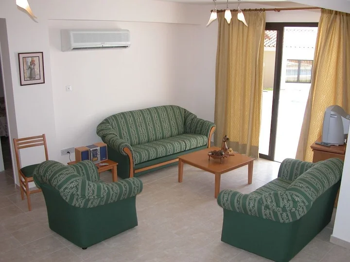 Киссонерга: Five Waves Holiday Villas