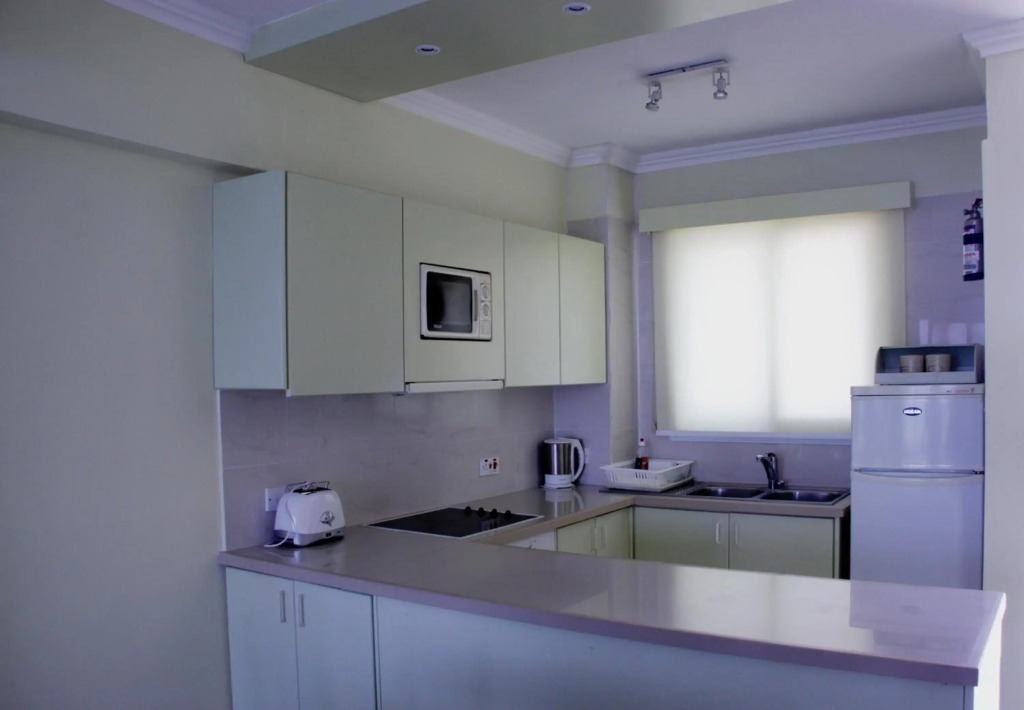 Пафос: Paphinia Sea View Apartments