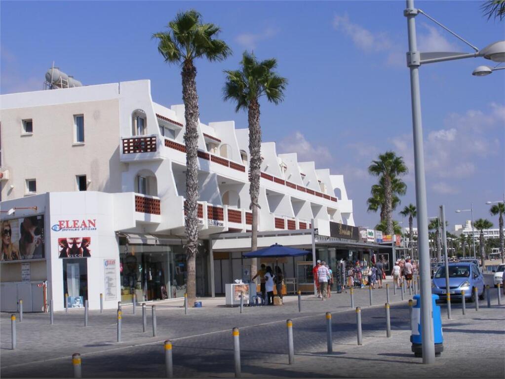 Пафос: Paphinia Sea View Apartments