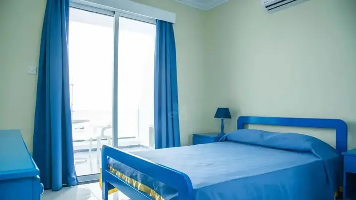 Пафос: Paphinia Sea View Apartments