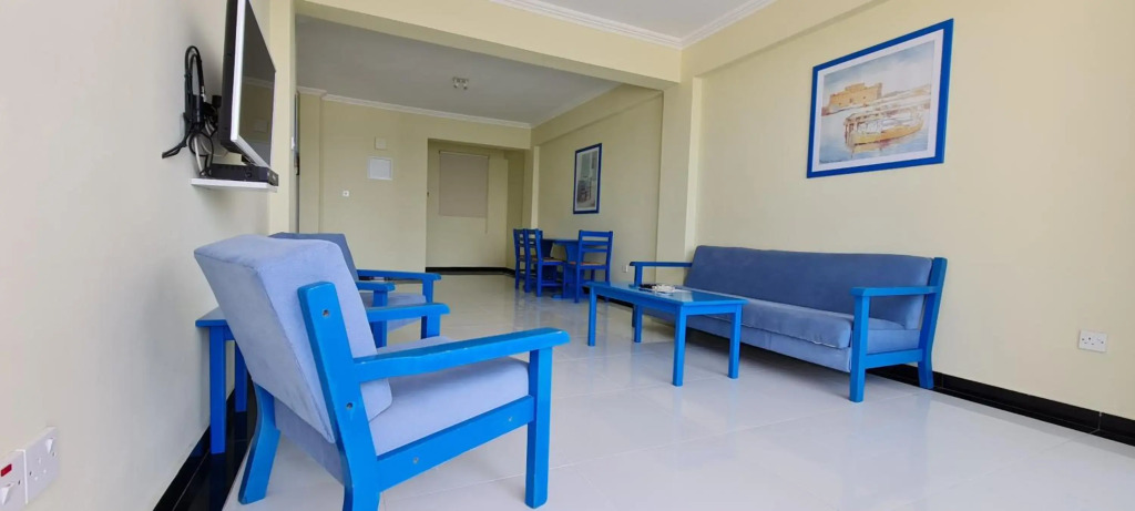 Пафос: Paphinia Sea View Apartments