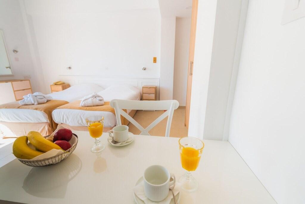 Лимассол: Chrielka Hotel Apartments