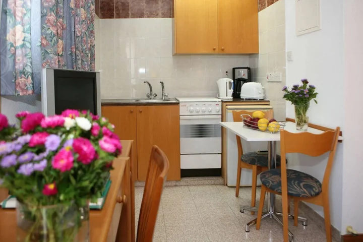 Лимассол: Chrielka Hotel Apartments