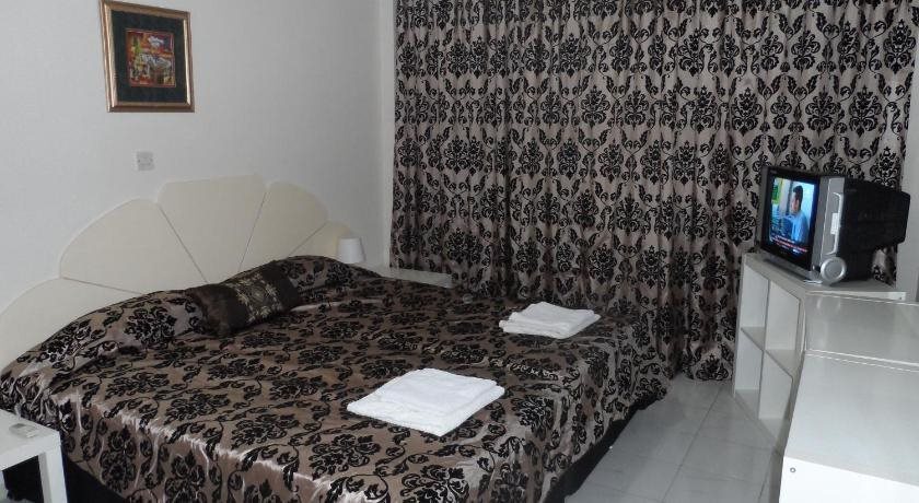 Гермасойя: Geotanya Apartments