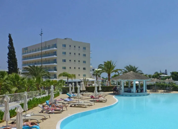 Протарас: Sunrise Gardens Aparthotel