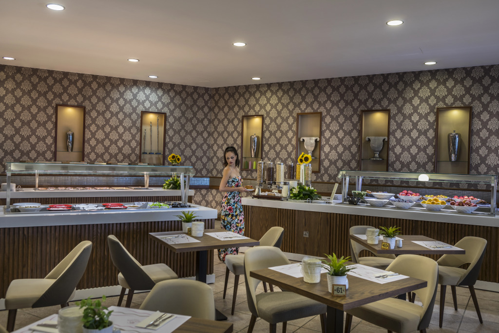 Айя-Напа: Pavlo Napa Beach Hotel