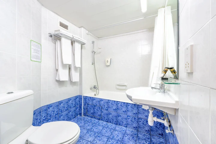 Айя-Напа: Pavlo Napa Beach Hotel
