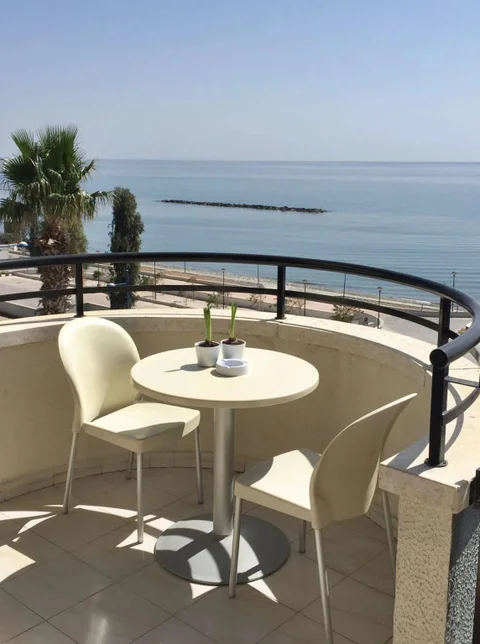 Лимассол: Pigeon Beach Hotel Apartments