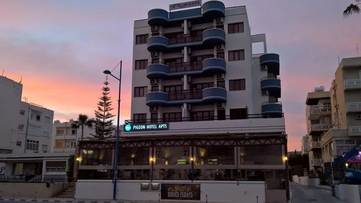 Лимассол: Pigeon Beach Hotel Apartments