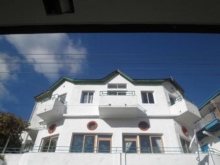 Педулас: Christys Palace Hotel