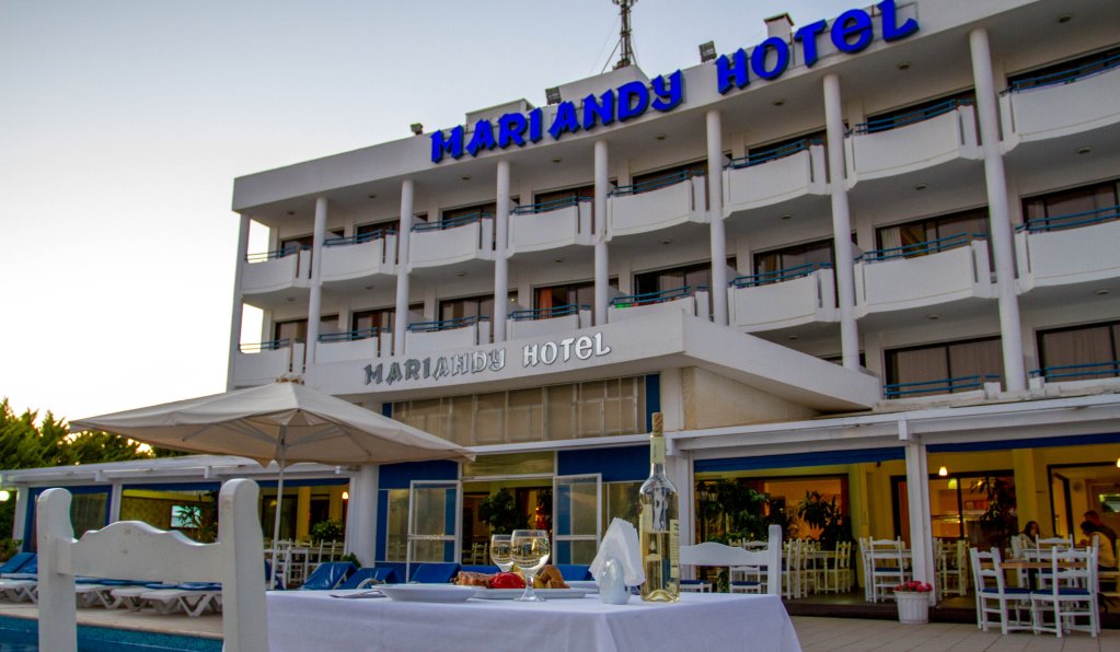 carousel image 0