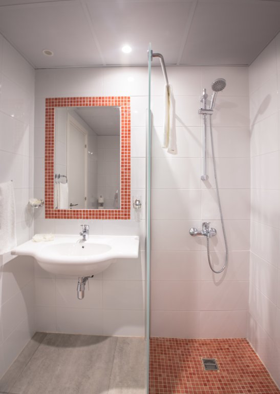 Айя-Напа: Nicholas Color Hotel