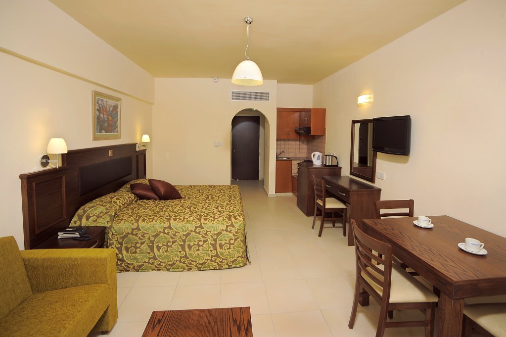 Айя-Напа: Euronapa Hotel