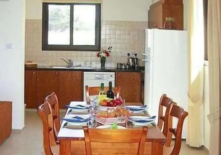 Киссонерга: Aura Holiday Villas