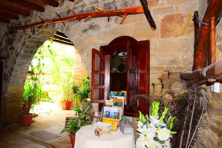 Точни: Vasilopoulos House