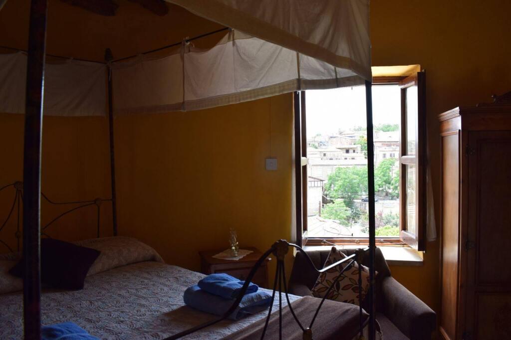 Точни: Vasilopoulos House