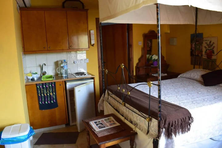 Точни: Vasilopoulos House