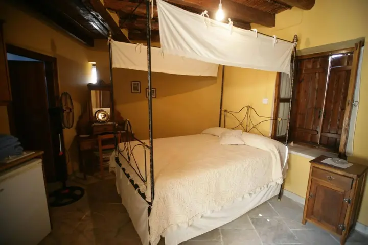 Точни: Vasilopoulos House