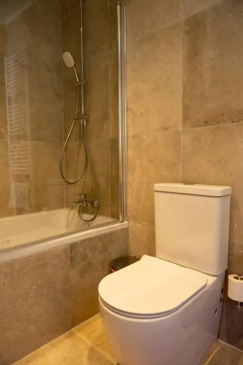 Платрес: New Helvetia Hotel