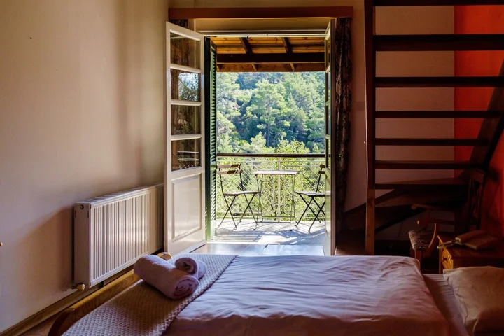 Платрес: New Helvetia Hotel