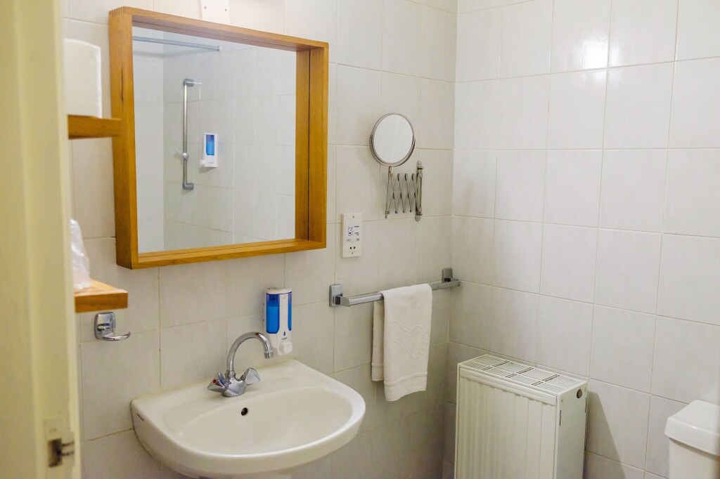 Платрес: New Helvetia Hotel