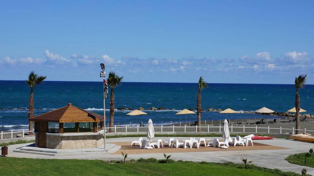Какопетрия: Aphrodite Beachfront Village
