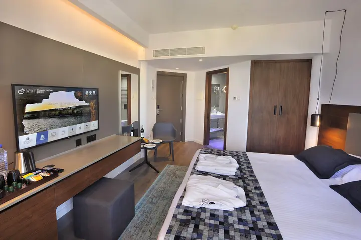Айя-Напа: Okeanos Beach Boutique Hotel