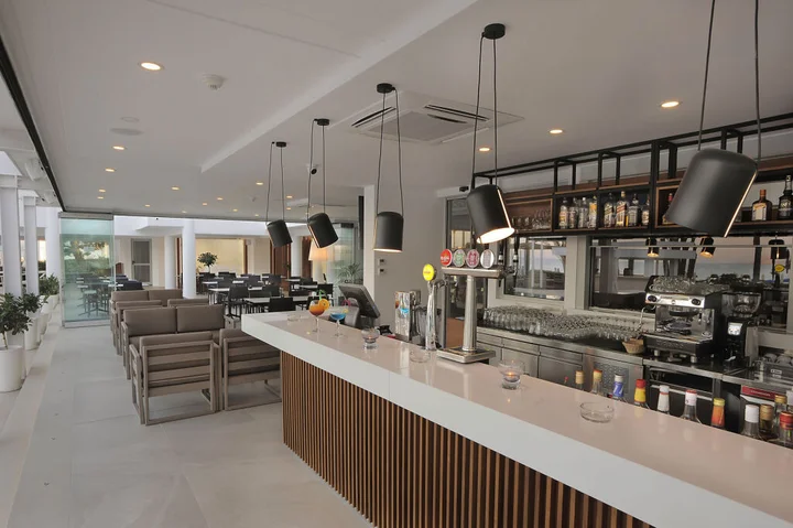 Айя-Напа: Okeanos Beach Boutique Hotel