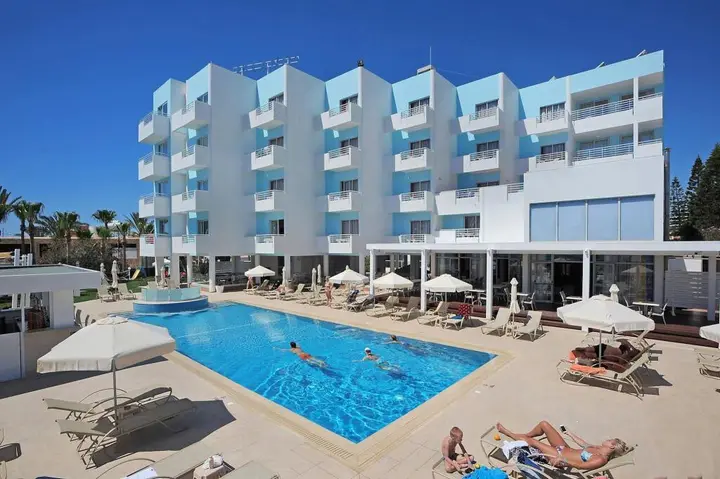 Айя-Напа: Okeanos Beach Boutique Hotel