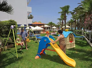 Айя-Напа: Okeanos Beach Boutique Hotel