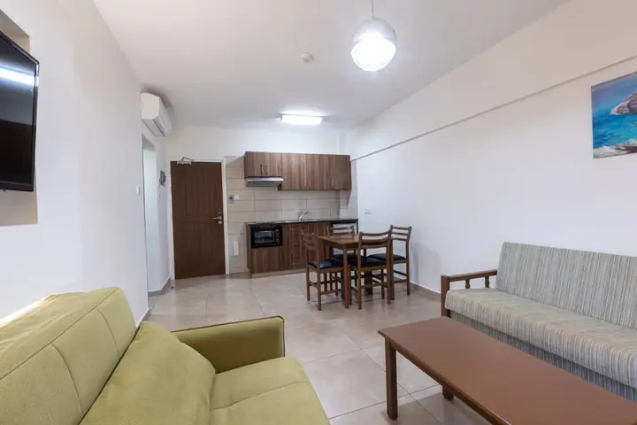 Протарас: Livas Hotel Apartments