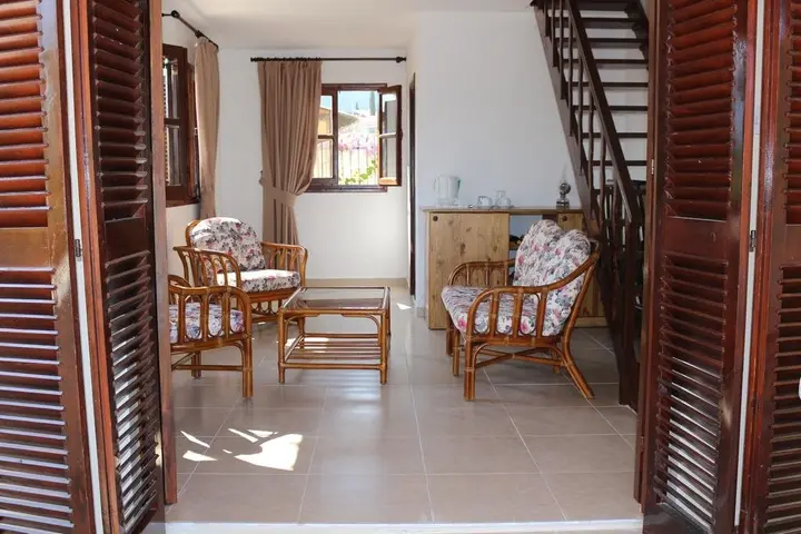 Озанкей: Five Fingers Holiday Bungalows
