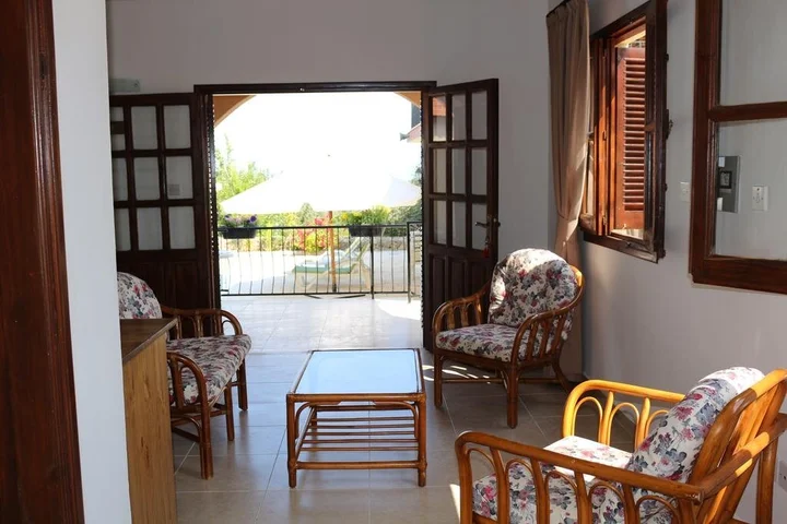 Озанкей: Five Fingers Holiday Bungalows