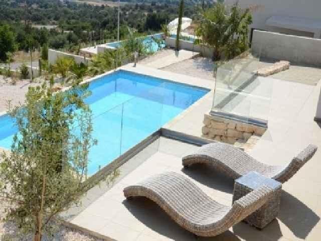 Полис Хрисохус: Latchi Seaview Villas
