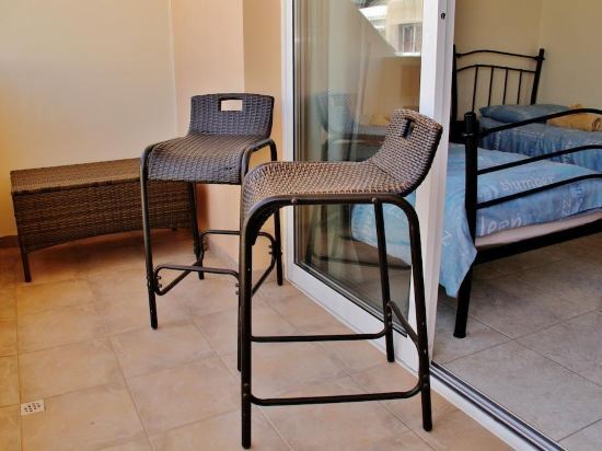 Пафос: Diana Townhouse