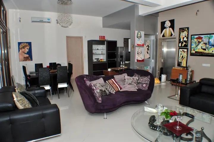 Помос: Beach Villa Pantheon