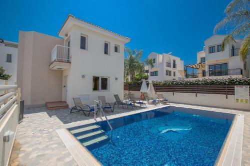 Протарас: Villa Gloxinia