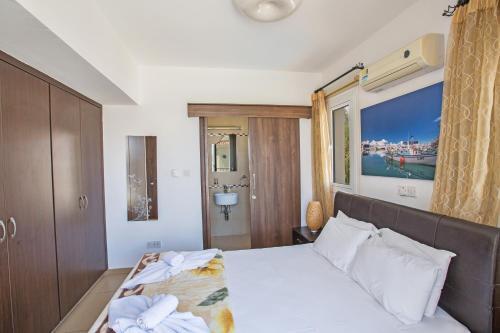 Протарас: Villa Gloxinia