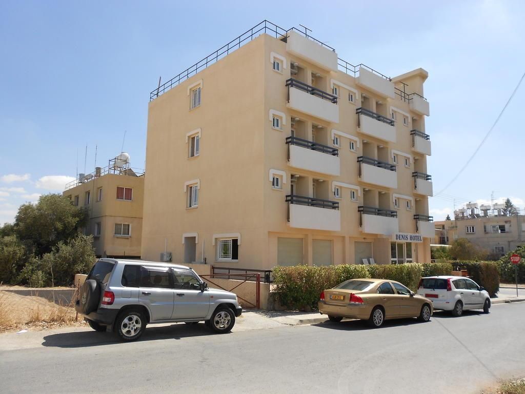 Агиа-Варвара: Denis Hotel