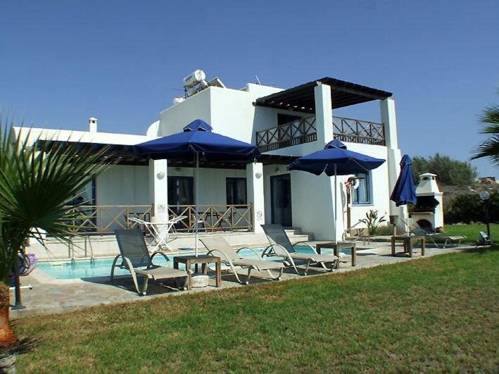 Киссонерга: Kymmates Beach Front Villas